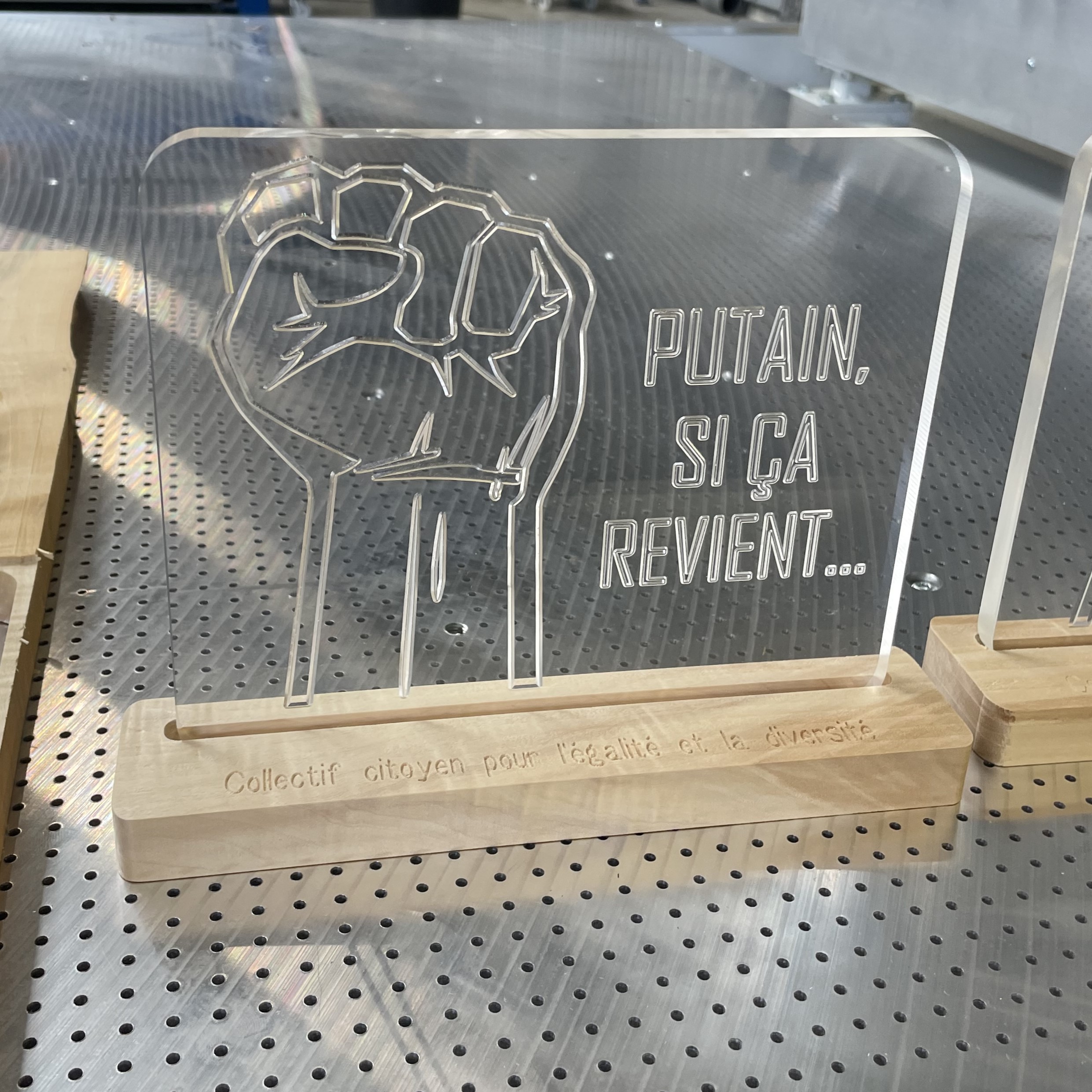 Putain CARRE